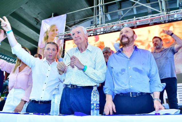 Insfrán presidió Congreso Nacional del PJ, donde llamó a un frente opositor patriótico