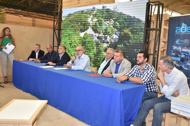 Nuevas empresas se radican en el Parque Industrial generando empleo