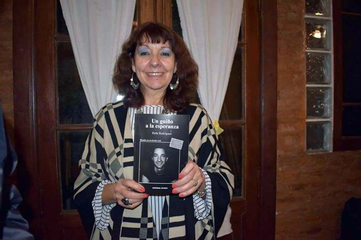 Perla Rodríguez escritora de gran trayectoria y prestigio en Argentina