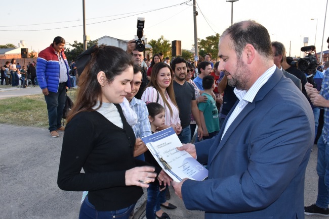Revelan que el gobierno nacional desfinanció el plan de viviendas