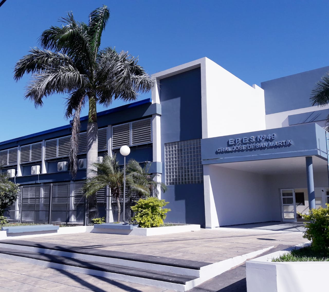 Insfrán inaugura este viernes obras de histórica escuela secundaria de Clorinda
