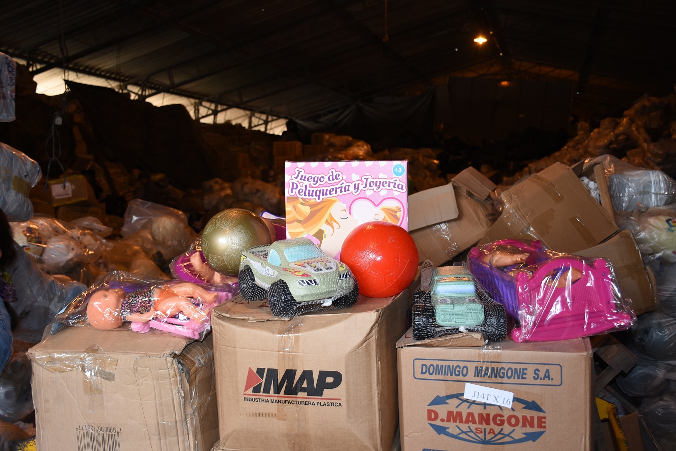 Regalan 250 mil juguetes a niños por su día