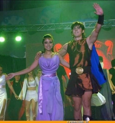 Función solidaria de  Hércules en el  Teatro de la Ciudad