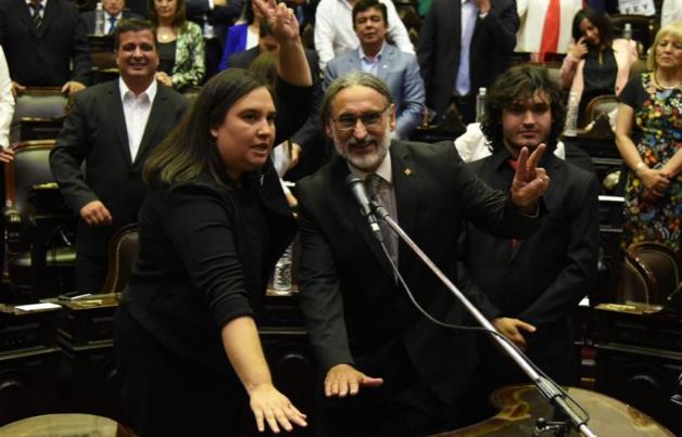 Juraron los diputados electos y la Cámara designó a sus nuevas autoridades