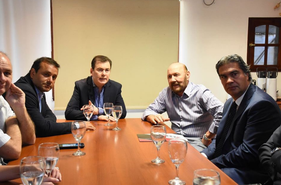 Insfrán valoró los convenios que extienden la Red Capricornio en la región