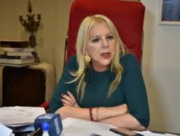 “Se trata de una restricción a la libertad ambulatoria temporaria para proteger la salud de la población”