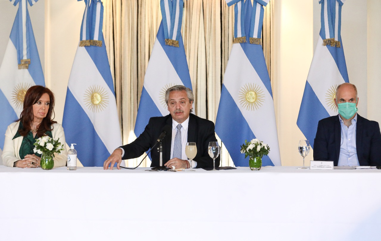 Insfrán participó por videoconferencia de la la reunión del Presidente con los gobernadores