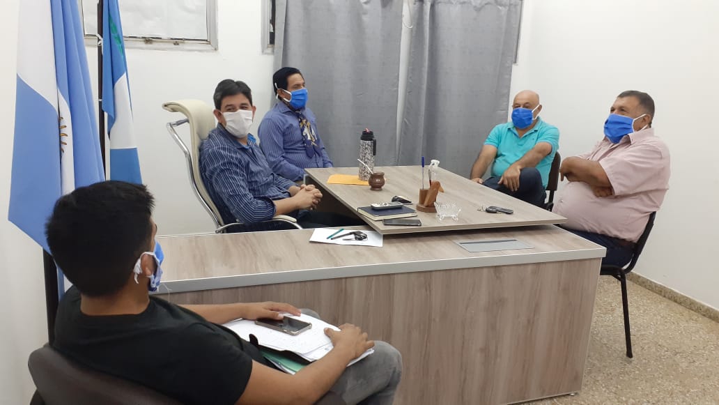 Estanislao del Campo: El intendente Barrios se reunió con representantes del sector gremial