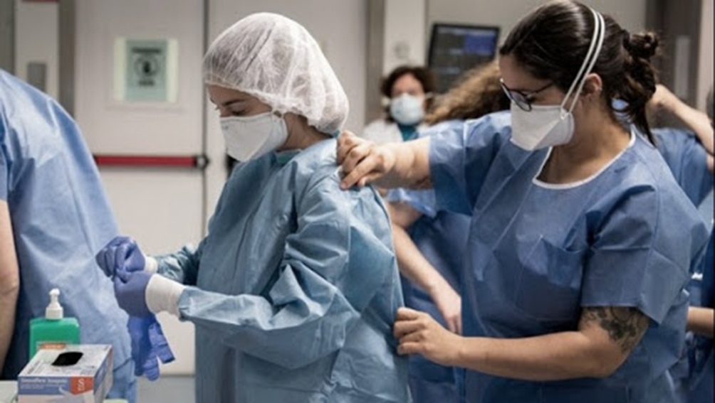 Suman 382 los fallecidos y 8.371 los contagiados por coronavirus en Argentina