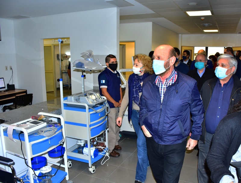 Insfrán recorrió las instalaciones del Hospital Interdistrital Evita, nosocomio de contingencia COVID-19