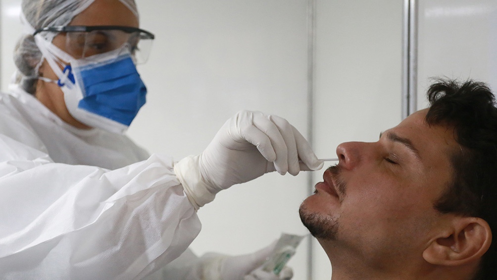 Coronavirus: ascienden a 1.385 los fallecidos y 69.941 los contagiados en el país