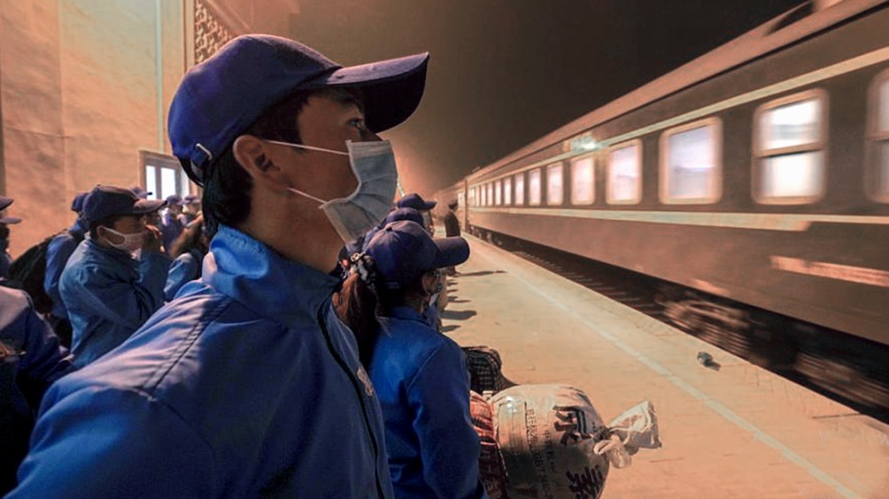 China busca contener el rebrote de coronavirus en la región de Xinjiang