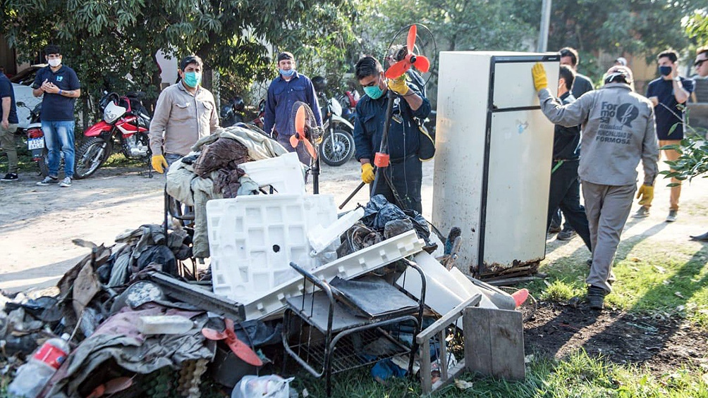 Combatirán el síndrome de Diógenes, un trastorno que alimenta la propagación del dengue