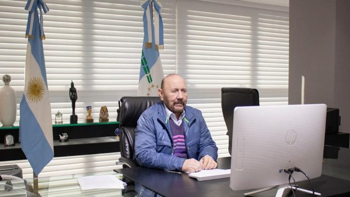 Insfrán anunció llamado a licitación para construcción del centro ambiental de tratamiento de residuos sólidos