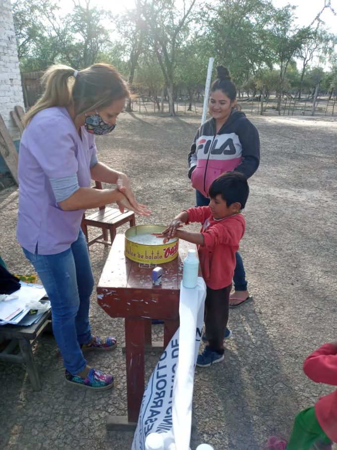 Lavar las manos con agua y jabón es el pilar fundamental para la prevención