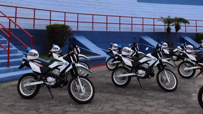 Expectativa en la policía por la entrega de indumentaria y motocicletas