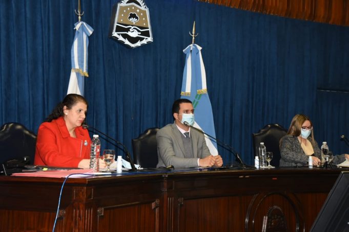Diputados aprobaron reformas al Código Fiscal y a la Ley Impositiva