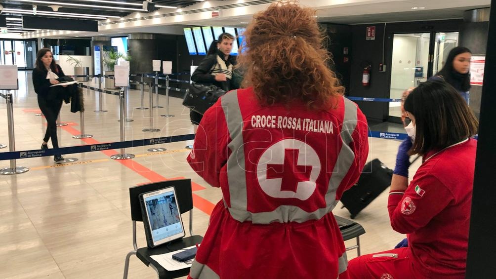 Italia refuerza los controles a quienes lleguen desde España y otros países europeos