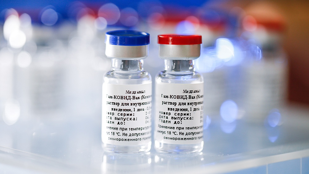 La vacunación masiva en Rusia contra el coronavirus comenzará en un mes