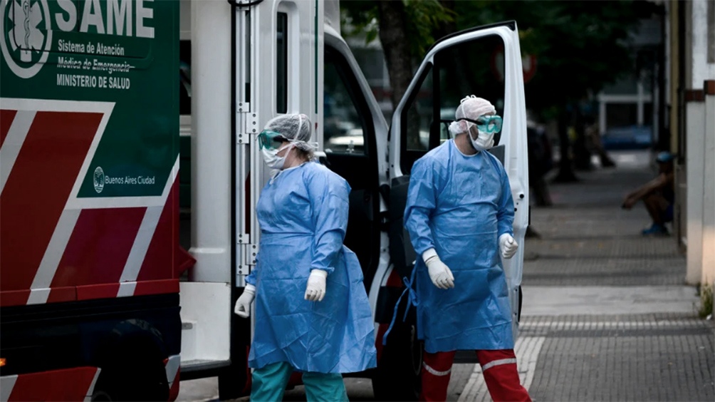 Son 8.730 los muertos por coronavirus en Argentina y señalan «tensión» de médicos en el AMBA