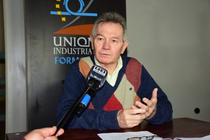Antueno: “De esta crisis se sale produciendo, priorizando el trabajo y la industria nacional”