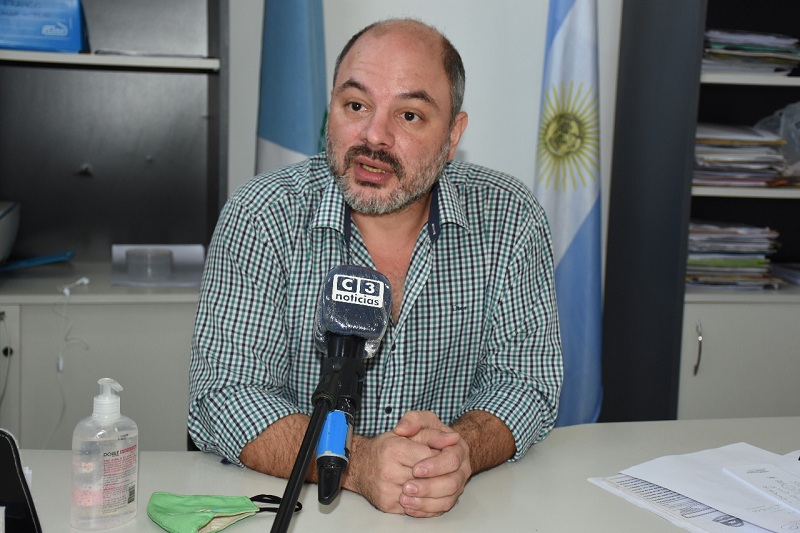 Mortandad de peces en el Bañado La Estrella se debe a la “anoxia en el agua”