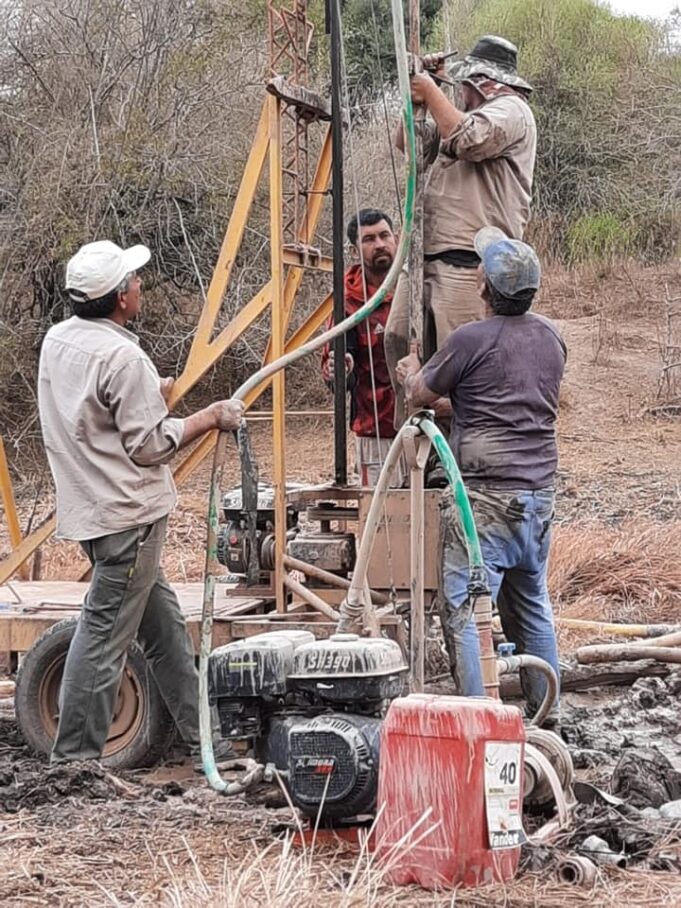 Subteniente Perín: Avanzan perforaciones comunitarias para paliar emergencia hídrica