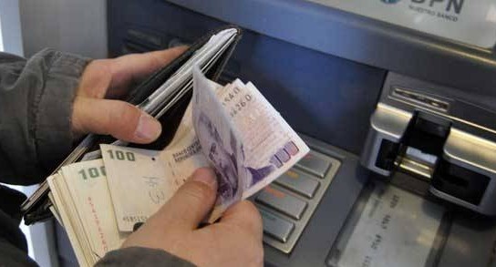 Anuncian cronograma de pago de haberes estatales con aumento del 5%