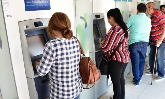 El 4 de Enero comenzará el pago del bono extraordinario de $10 mil