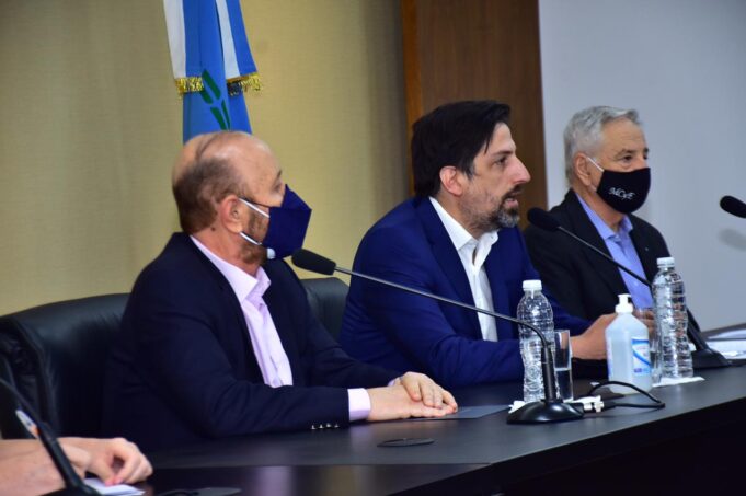 Trotta anunció la construcción de nueve jardines por una inversión de 402 millones de pesos