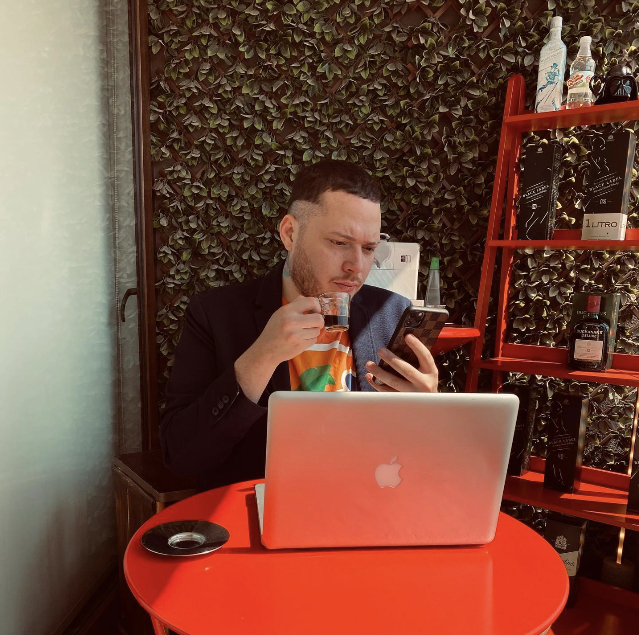 Desde Chile, el empresario, manager y productor Joseph Cárdenas se posiciona en los negocios digitales