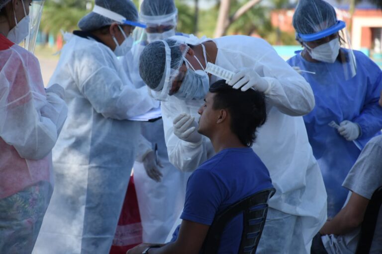 Hisoparon gratuitamente a un grupo de jóvenes formoseños que estudian en Córdoba