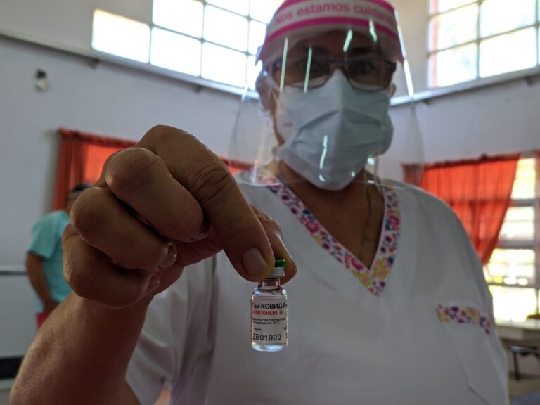 COVID 19: Insfrán confirmó que los docentes tendrán prioridad en esta etapa de vacunación