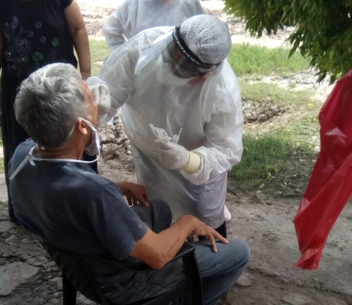 Ministro de Desarrollo Humano garantizó insumos para realización de hisopados
