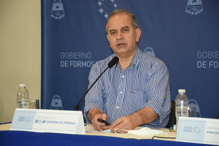Gómez informó que en las últimas 24 horas se realizaron 7211 hisopados en toda la provincia