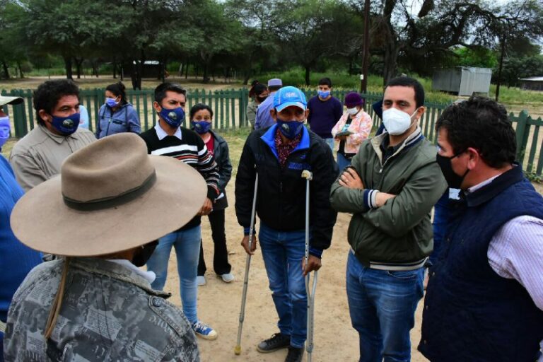 El vicegobernador Solís visitó Puerto Irigoyen y dialogó con productores de la zona