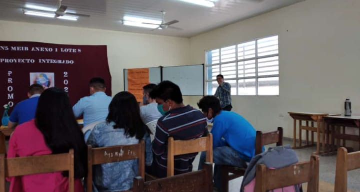 Beneficiarios de la beca destinada a comunidades originarias podrán cobrar del 5 al 31 de mayo