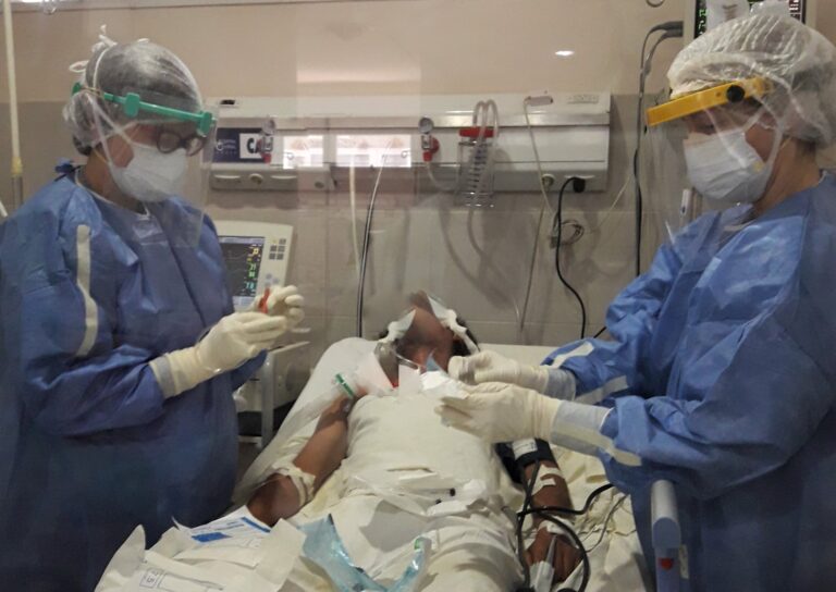 Romero Bruno advirtió que más del 90% de los pacientes internados en el Hospital Central tienen menos de 60 años