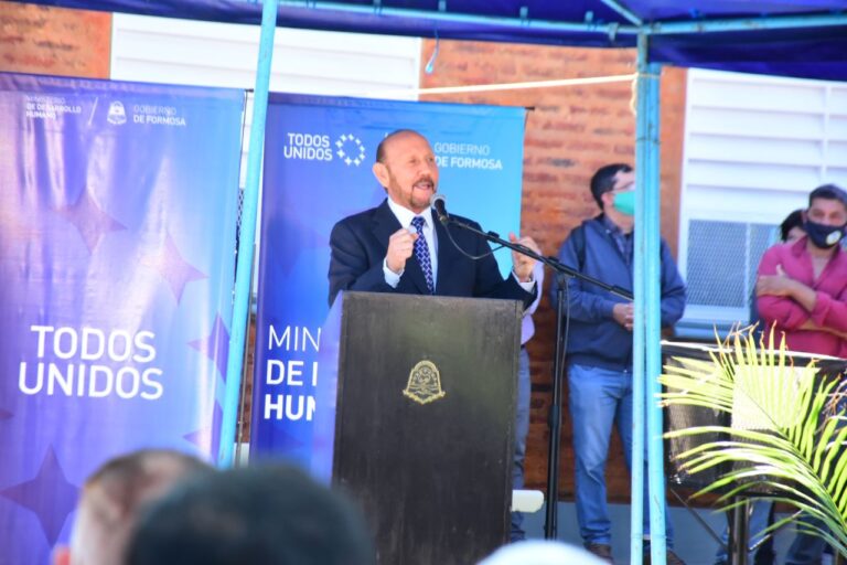 Insfrán: “El sistema de salud pública de Formosa demostró su fortaleza frente a la pandemia”