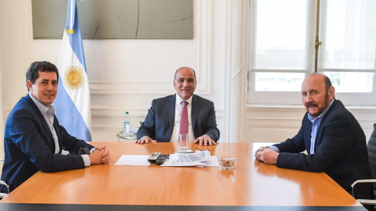 Insfrán firmó convenios con Nación para impulsar la obra pública en la provincia