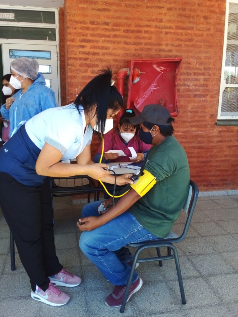 Dispusieron servicios de salud para vecinos de la colonia originaria Bartolomé de las Casas