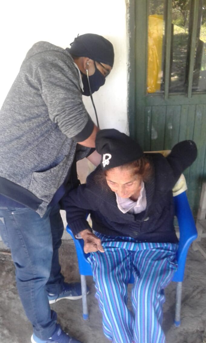 Hospital Tres Lagunas al cuidado de la salud de los vecinos colonos