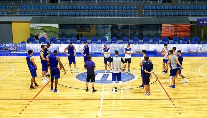 Romay brindó detalles del regreso de las competencias deportivas