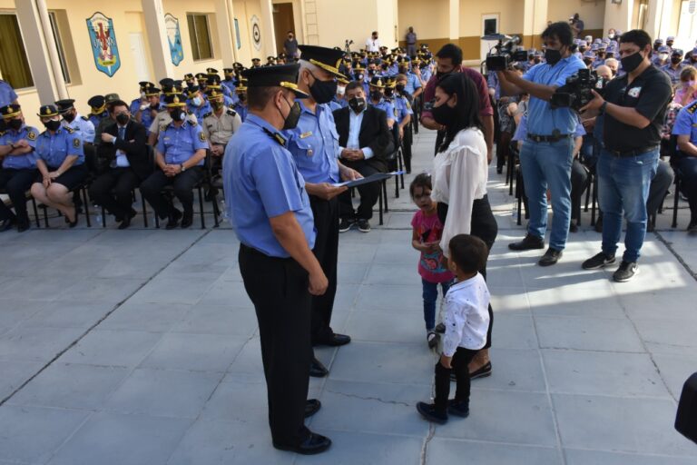 La Policía de Formosa homenajeó a los efectivos caídos en cumplimiento del deber