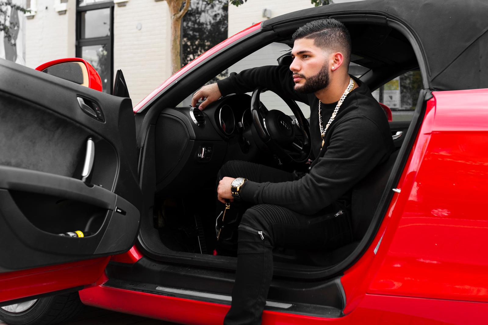 J. Serva se fue de estreno con noche en Miami