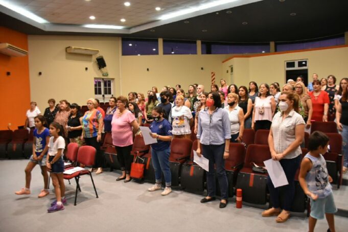 Vuelve la tradicional “Cantata Navideña” por el coro provincial