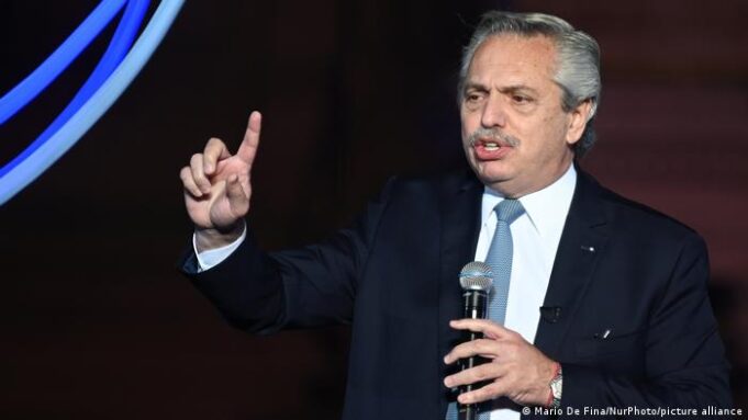 Luego del acuerdo, dijo el Presidente: “No celebro lo que firmamos con el Fondo”