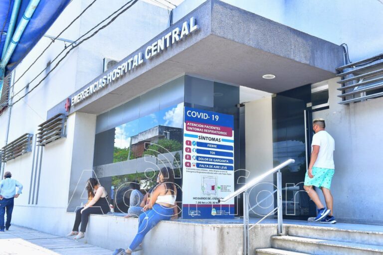 El Hospital Central realiza hisopados con turnos previos