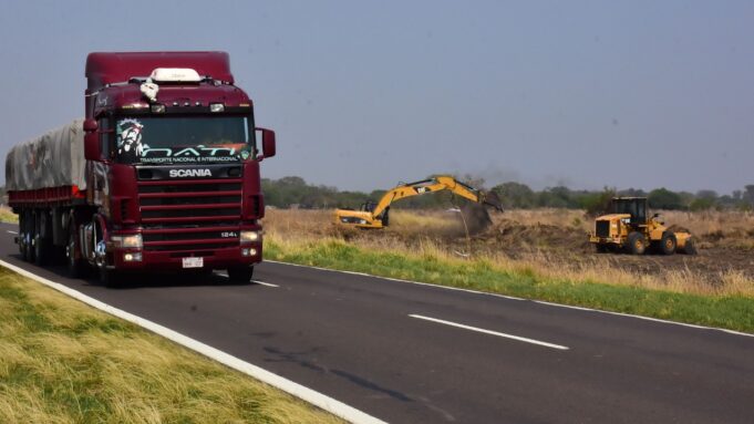 Tareas de habilitación al tránsito de calzada en Autovía Ruta Nacional Nº 11