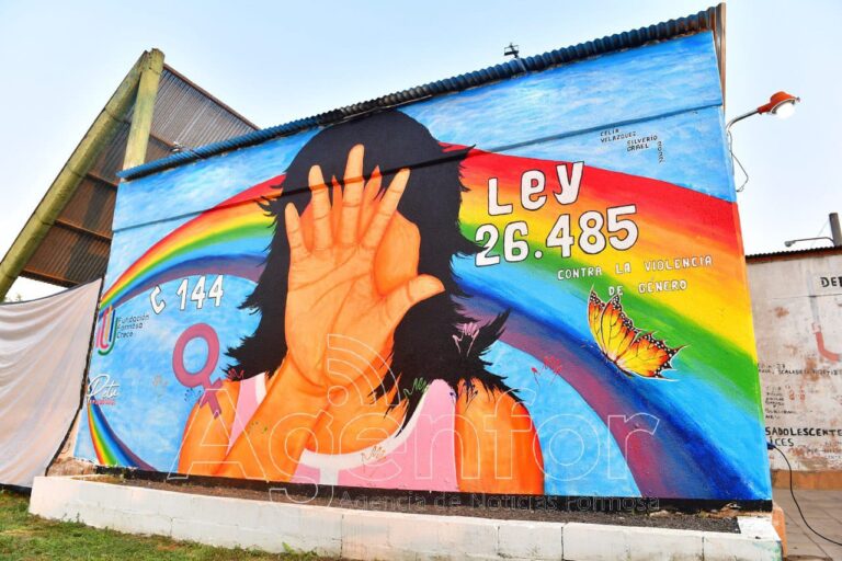 Quedó inaugurado el último mural de género en el barrio Guadalupe